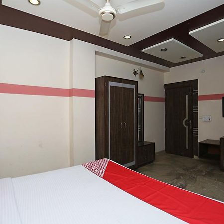 Sheel Gopal Vision Hotel Mathura Kültér fotó