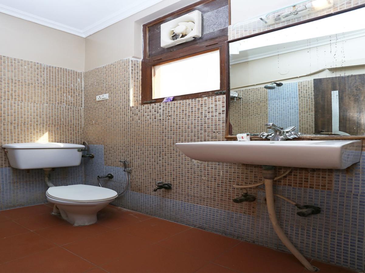 Sheel Gopal Vision Hotel Mathura Kültér fotó